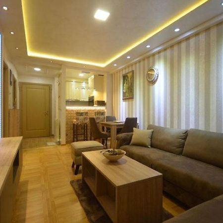 Vip Apartman Kika Zlatibor Apartment Exterior photo