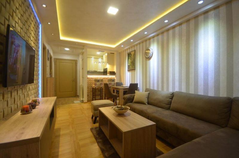 Vip Apartman Kika Zlatibor Apartment Exterior photo